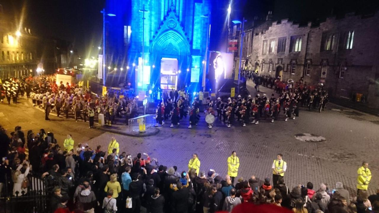 Royal Mile Apartment, 1 Minute From The Castle. إدنبرة المظهر الخارجي الصورة